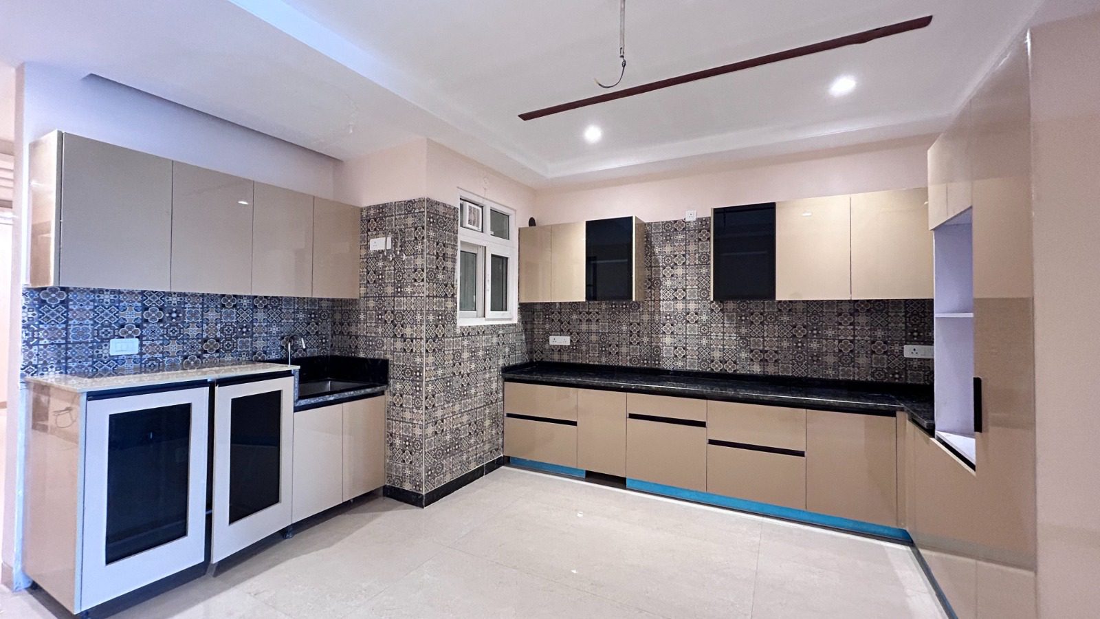 4 BHK Kitchen hall