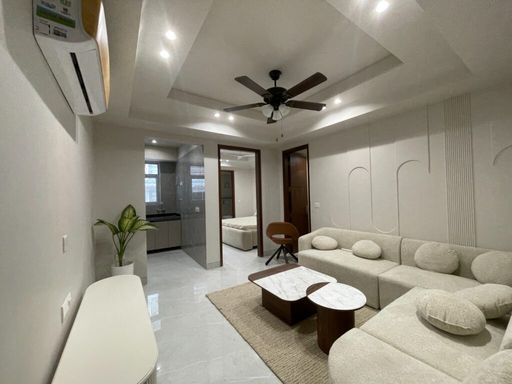 2 BHK Flat in South Delhi